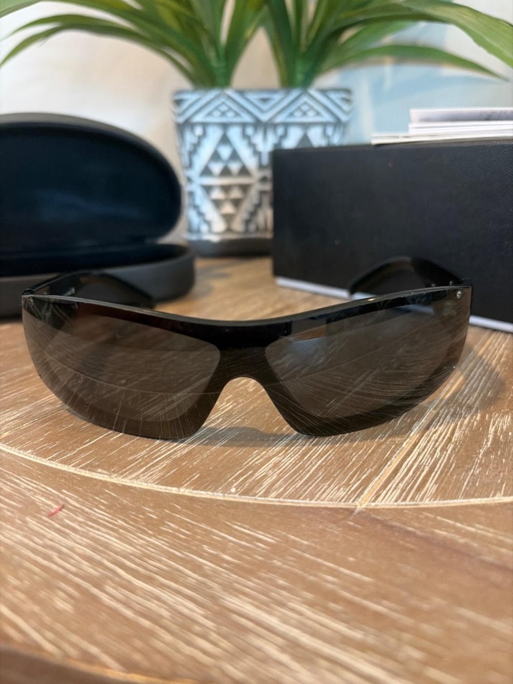 CHANEL sunglasses - Picture 6 of 12